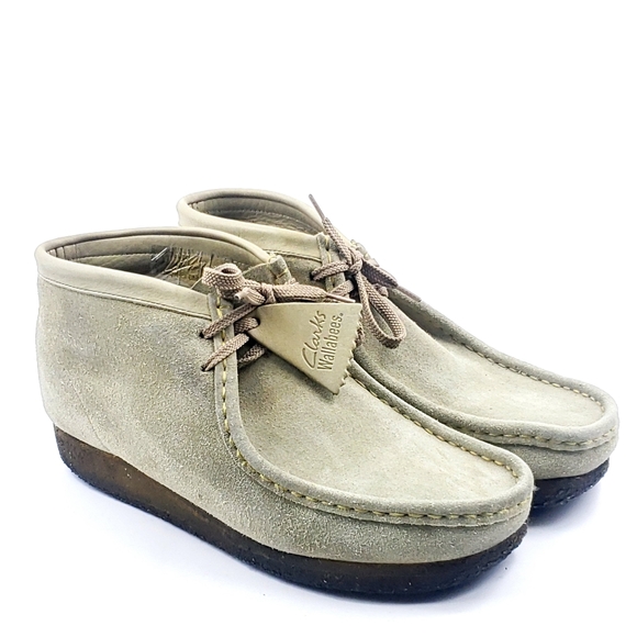olive green wallabees